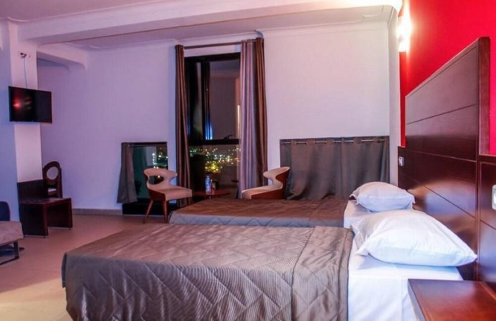 Bejaïa Hotel Du Nord מראה חיצוני תמונה